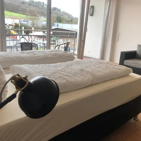 Nringrooms Exit-breidscheid * Adenau