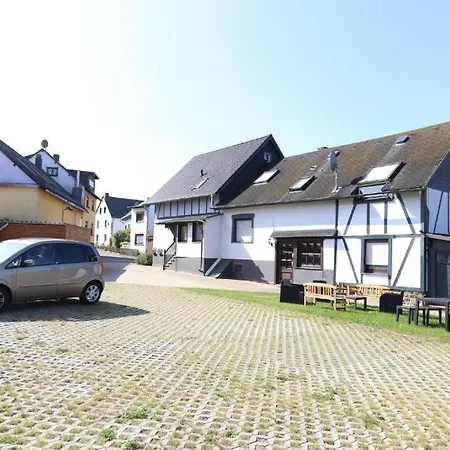 Nringrooms Exit-breidscheid Apartmán *