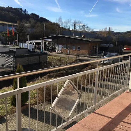 Nringrooms Exit-breidscheid * Adenau