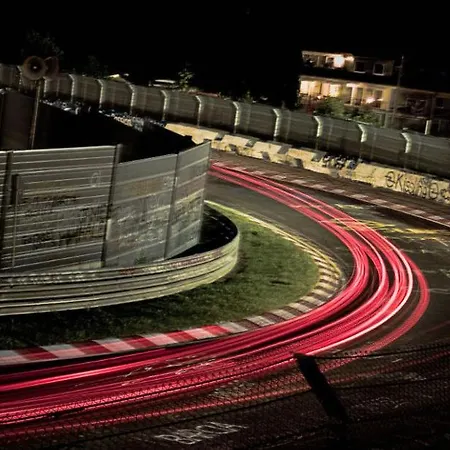 Nringrooms Exit-breidscheid * Adenau