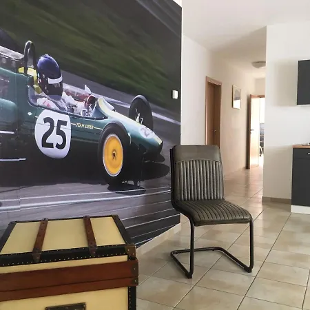 Nringrooms Exit-breidscheid Apartmán *