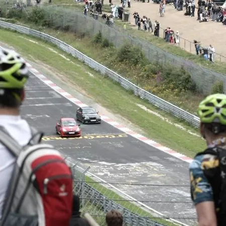 Nringrooms Exit-breidscheid * Adenau