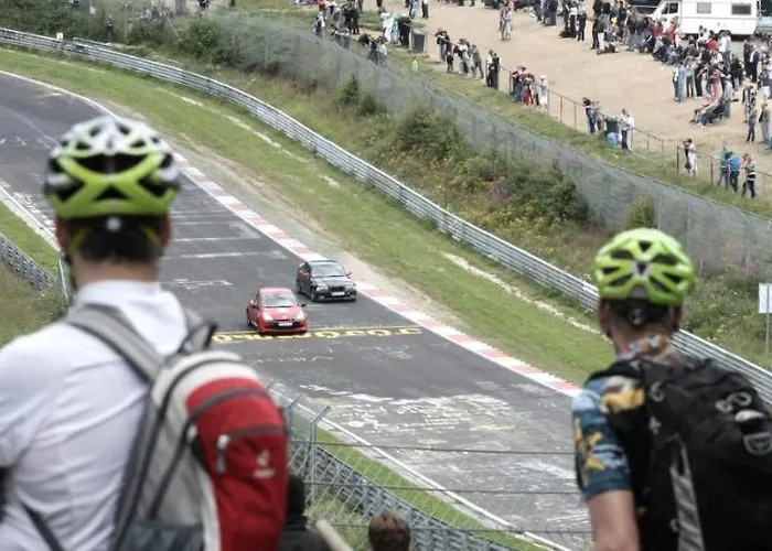 Nringrooms Exit-breidscheid * Adenau